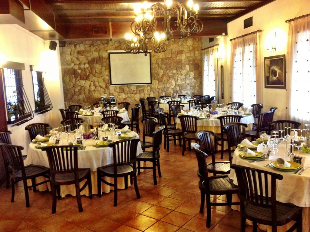 Hotel Vegasierra Bogarra Exterior photo